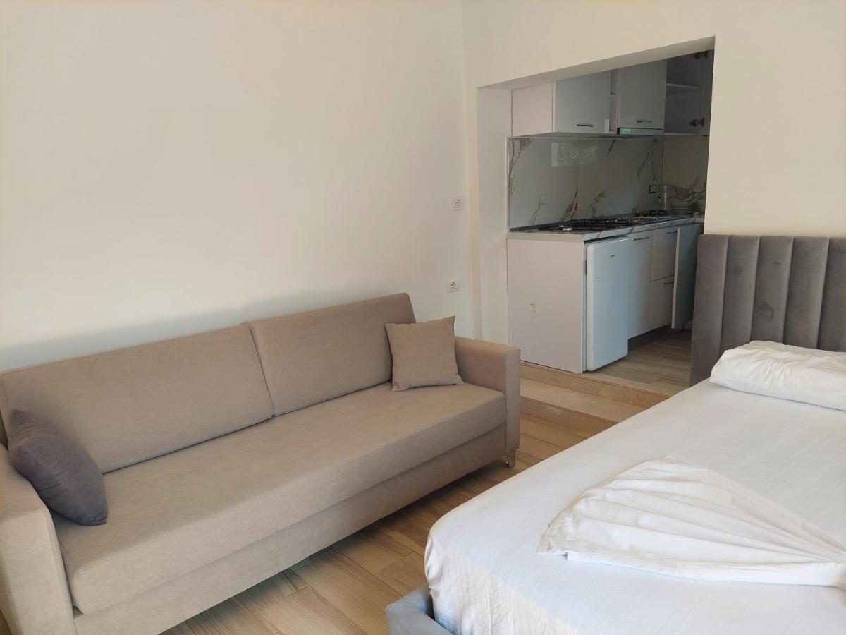 Sole Inn Vlore Exterior photo